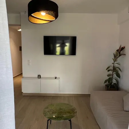 Mella Roa Apartment *