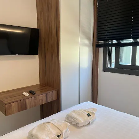 Mella Roa Apartment *